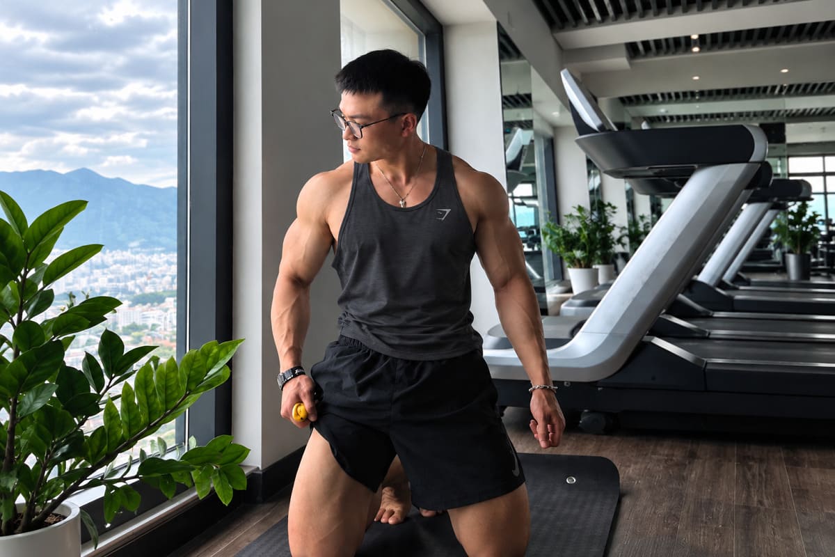 Tank top nam giúp huấn luyện viên thoải mái